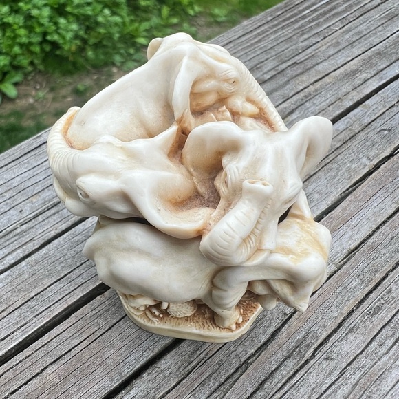 1995 Harmony Kingdom Ed’s Safari Elephant Trinket Box Wild Ones Preowned Resin - Picture 4 of 16